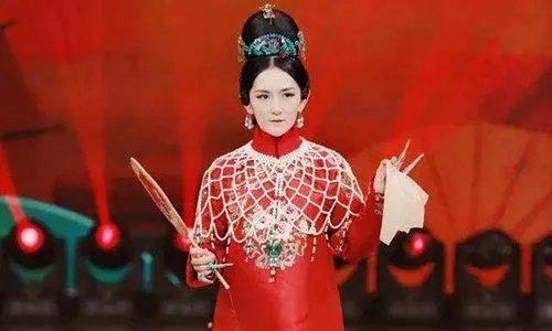 谢娜模仿刘敏涛:谢娜还模仿过哪些明星大咖?