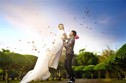 上海哪里婚纱摄影好 上海婚纱摄影外景地推荐