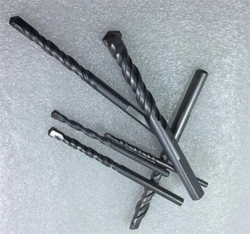 钻墙用什么钻头