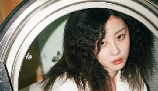 THE9正面照传出,其他学员都是正面看镜头,为什么虞书欣赵小棠例外?