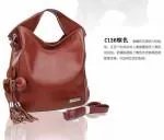 我想找白沟的箱包厂家做代销，本人一钻，哪里去找啊