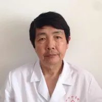 耳朵外形看出男人健康状况