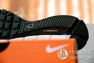 Nike 耐克 NIKE ZOOM STRUCTURE+ 17 SHIELD 男款跑步鞋 616304