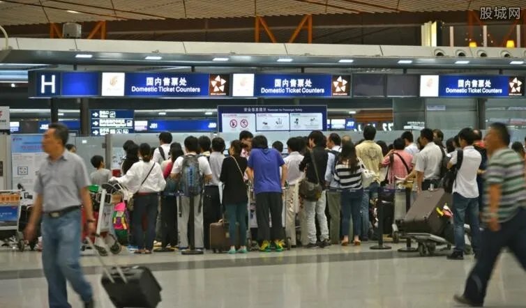 陇南机场正式通航 搭乘这些航线可买到陇南土特产了