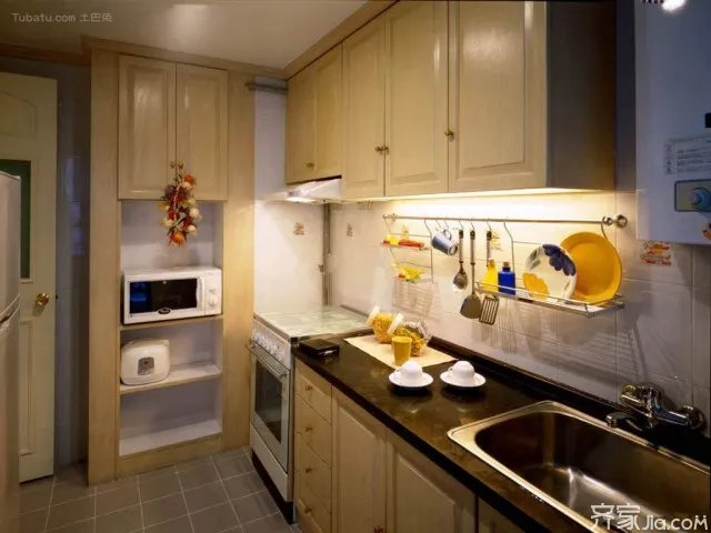 厨房装修攻略，五款时尚厨房案例