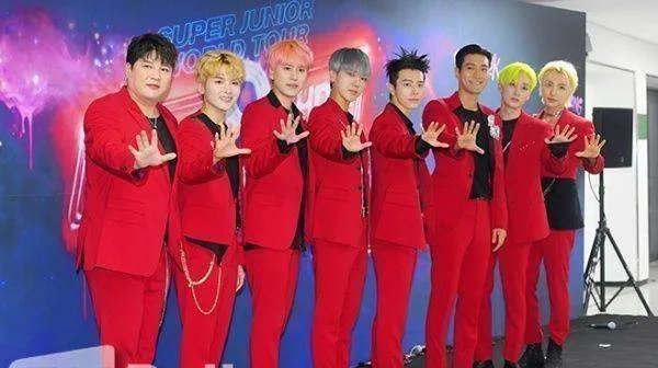 SJ成员“神童”确诊新冠肺炎,目前他的身体状况如何?