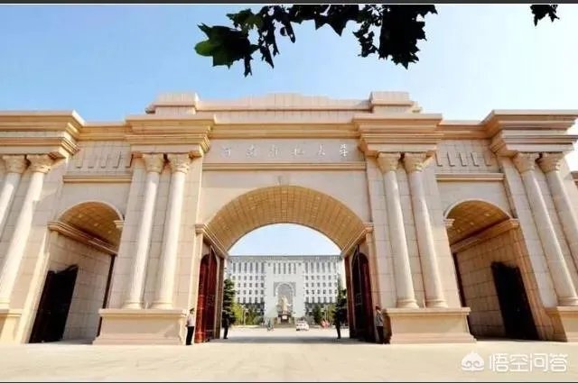 文科适合报哪些大学？