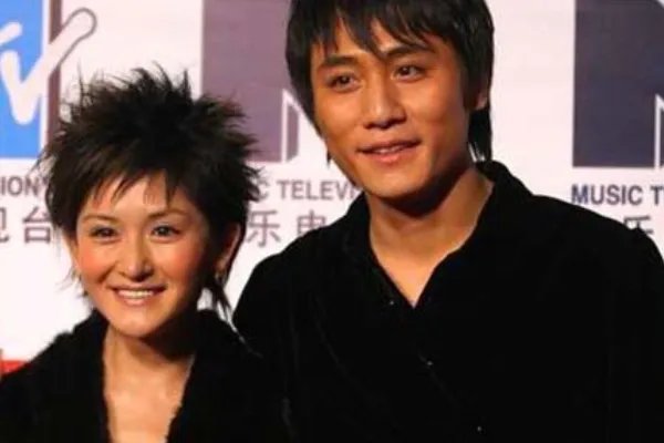 刘烨当年和谢娜为什么分手？