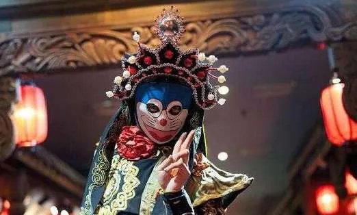 川剧中的变脸究竟是怎么变的？全方位带你揭秘川剧变脸的原理