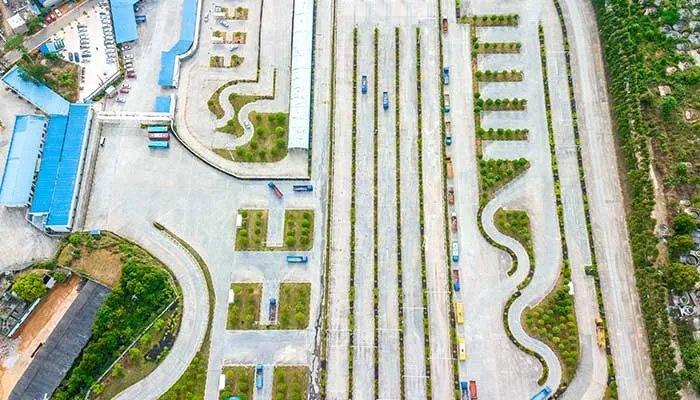 2021郑州车管所周末上班吗 郑州车管所上班时间2021