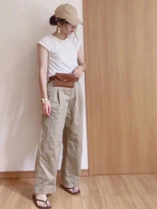 白色t恤怎么搭配 20款不重复白t恤穿搭