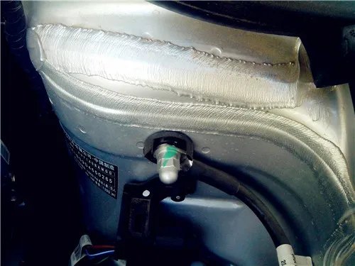 发动机密封胶多久能干