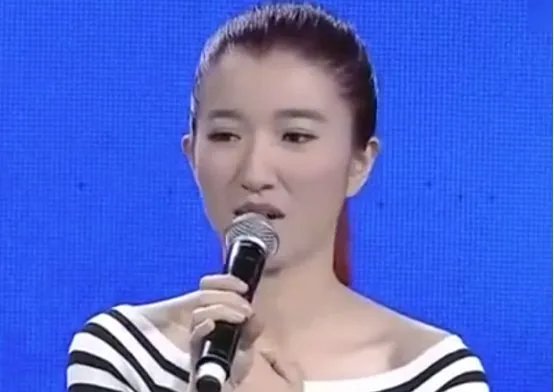 她是非诚勿扰最特殊的女嘉宾,化妆成猫脸无人敢牵手,卸妆后长成什么样?