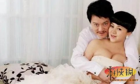 吴建豪结婚照曝光 盘点娱乐明星罕见搞怪婚纱照