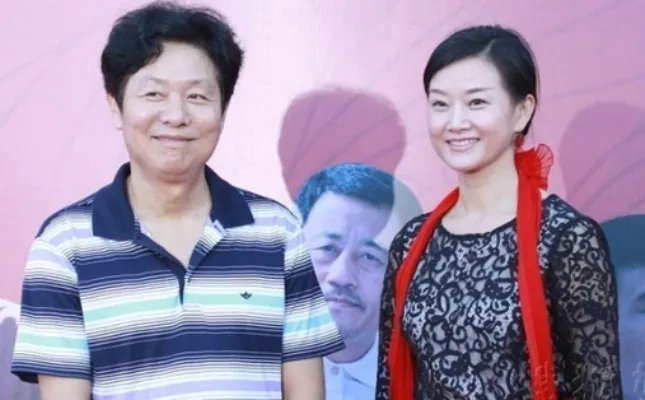 罗浩绿帽子是被谁扣上的 揭秘罗浩和宋祖英情史