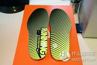 Nike 耐克 NIKE ZOOM STRUCTURE+ 17 SHIELD 男款跑步鞋 616304