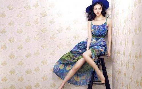 景甜背后的金主到底是谁？