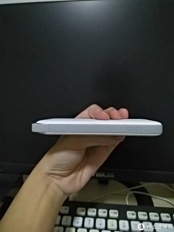 或许真不值得买—HONOR 荣耀 10000mAh 移动电源 标准版 使用评测