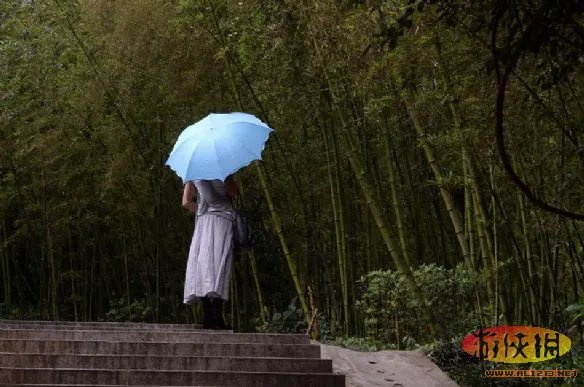 冷暖自知 图揭26岁重庆小伙变性成女人后的生活