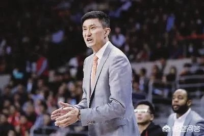 广东缺三主力仍胜新疆豪取七连胜,杜锋为啥在国家队不行,回广东队执教就大发神威?