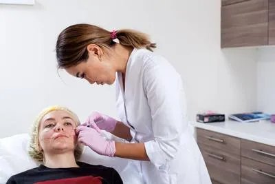 面部吸脂后如何恢复