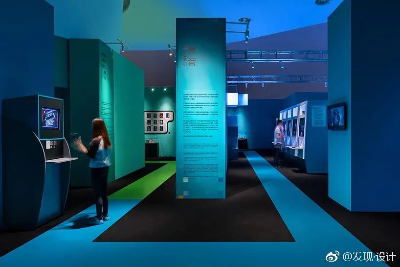 2018年深圳全球游戏潮流盛典的展厅看起来像一个巨大的像素迷...