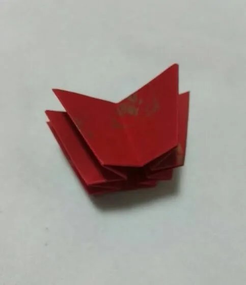 太阳花的折法,花朵的折法