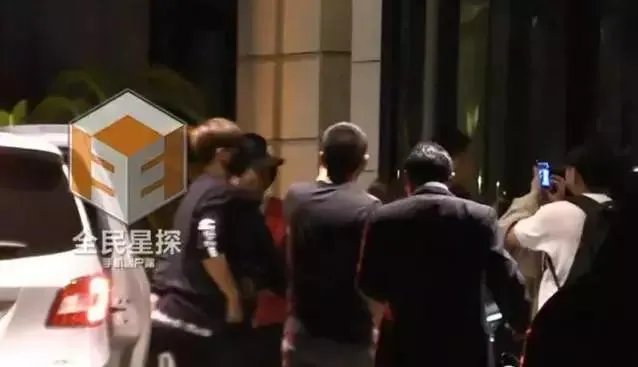 为什么很多人觉得周扬青配不上罗志祥？