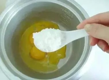 【妙招】电饭锅做蛋糕原来如此简单！保存好，别丢了！