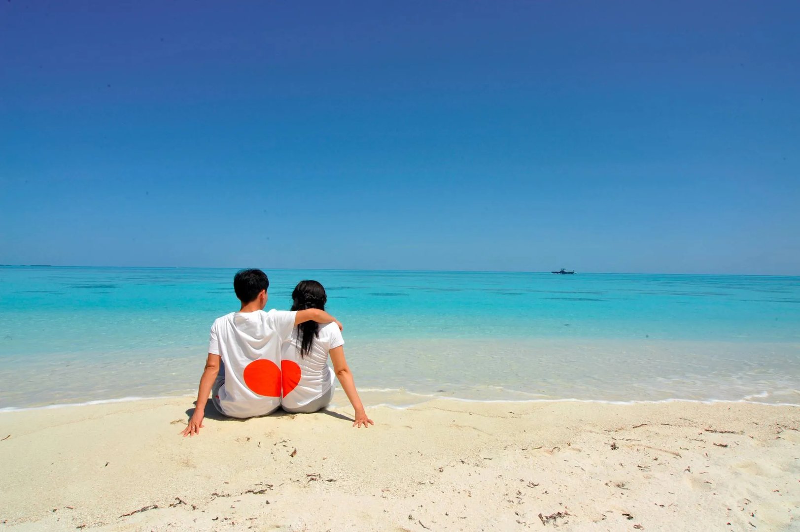 国内适合蜜月旅行的地方有哪些 2017蜜月旅行地推荐