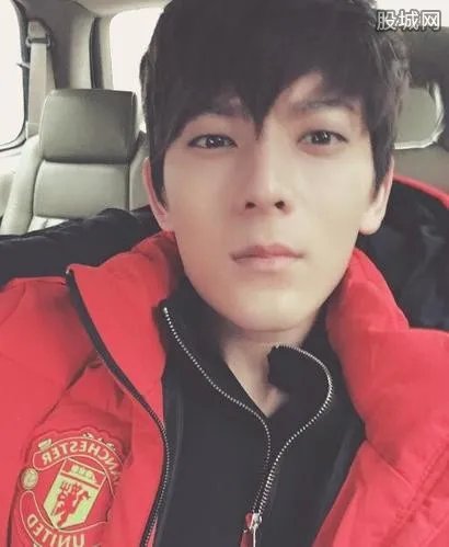 陈翔的女朋友毛晓彤曝光 陈翔承认恋情