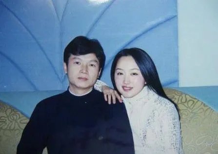 杨钰莹老公简介和照片曝光  昔日玉女花落谁家