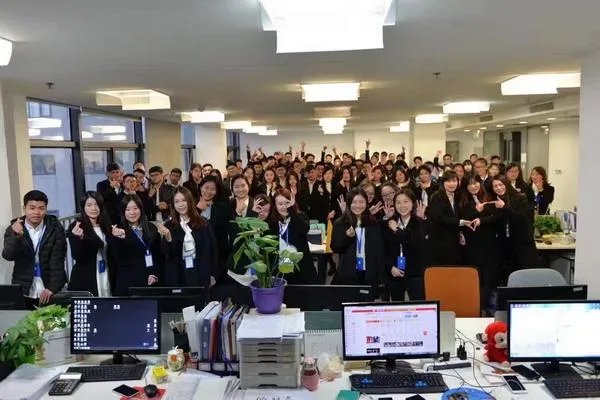 苹果CEO库克宣布,马上向受灾地区捐款,目前有多少科技公司支援山西?