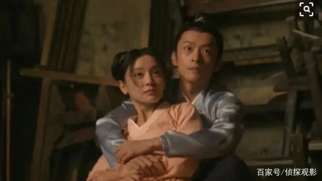 知否里为什么墨兰是自己去明兰是顾接