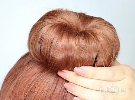 简单时尚的各种盘头发包包头扎法