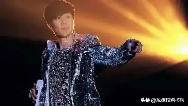 对于林俊杰的吊水针头被出售你们有什么看法？