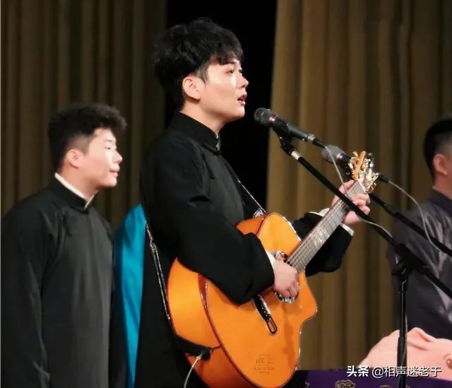 郭德纲拜师侯耀文先生十五周年纪念演出，石富宽、侯震、杨进明等悉数参加，你怎么评价？