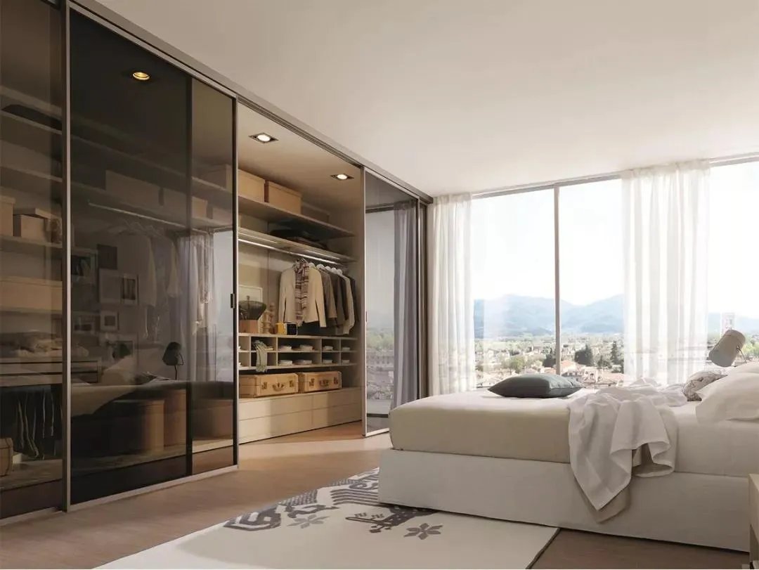 定制家具丨金属+玻璃的受欢迎