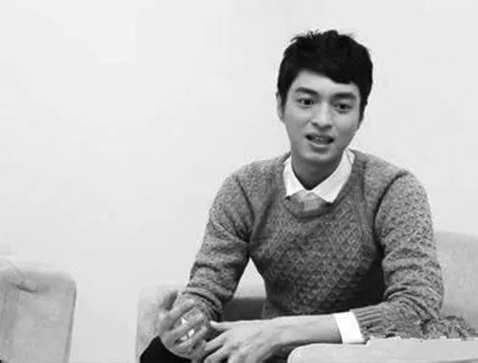 安钧璨是安以轩的弟弟吗？ 揭秘两人之间的关系