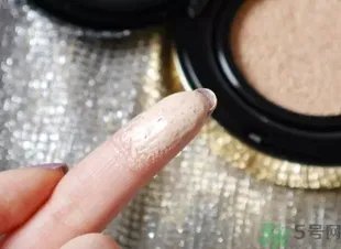 圣罗兰气垫怎么样?圣罗兰气垫bb好用吗?