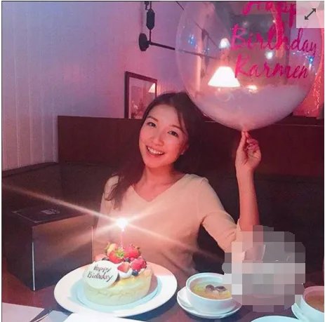 李泽楷为什么宁可不要3个儿子都要24岁的她？