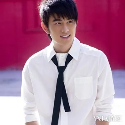 王睿图片一览看帅气男孩的华丽蜕变