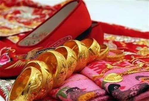 莆田华亭镇土豪嫁女，嫁妆达三千万！是不是太高调了？