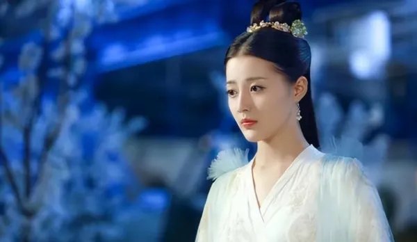 《冰雨火》的琼姐与《三生三世十里桃花》的缪清是同一个人,你认出来了吗?