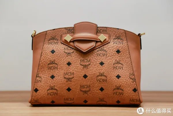 韩国新世界百货“捡漏”攻略，去新世界百货怎么买包包最划算