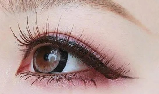 如何可以让睫毛变长