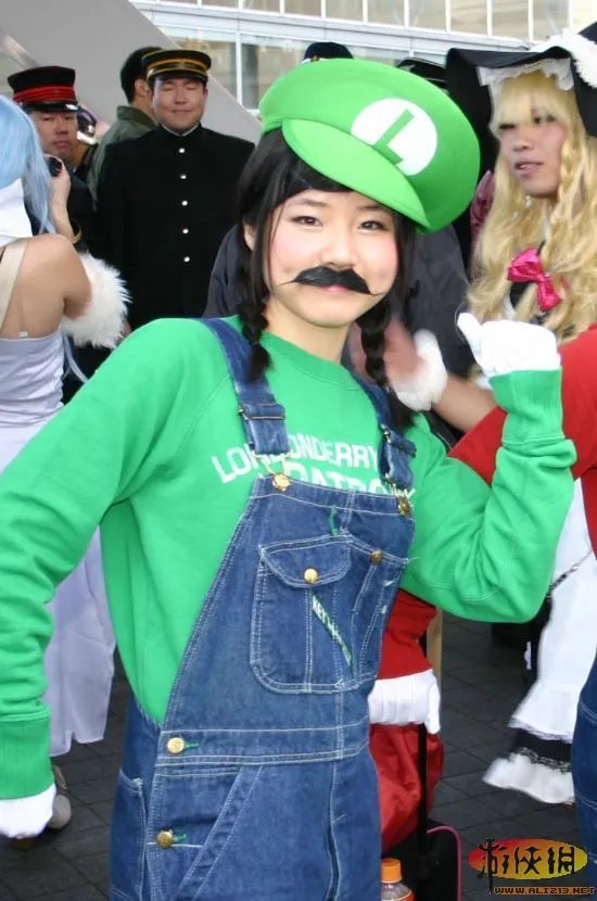 日本C79同人志展会 参与者COS造型合集