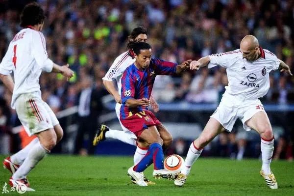 欧冠经典:巴萨vsAC米兰,勾起多少人的回忆