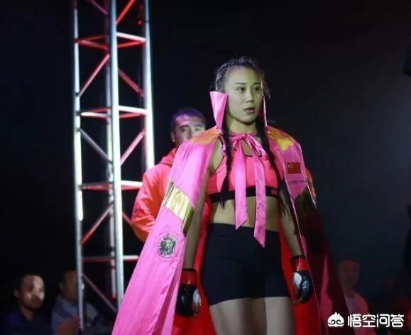 搏击女拳手王雪挑战矿工拳王熊朝忠，你怎么看？