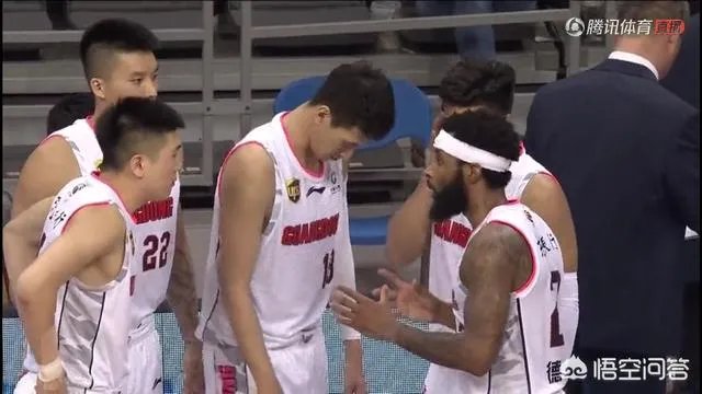 广东缺三主力仍胜新疆豪取七连胜,杜锋为啥在国家队不行,回广东队执教就大发神威?